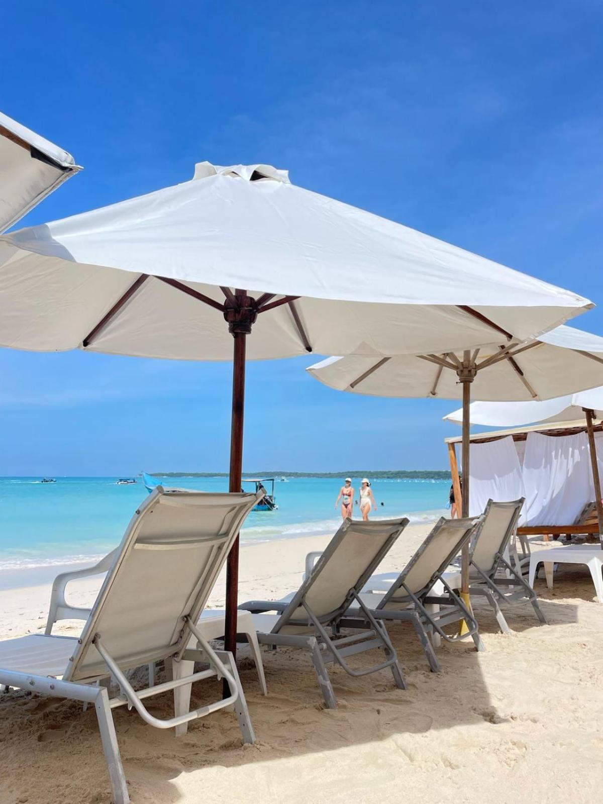 Отель Mandala Beach Club Плая-Бланка Экстерьер фото